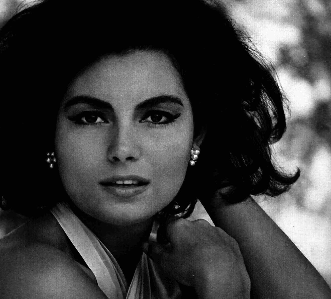 Rosanna Schiaffino fotografata da Chiara Samugheo per Radiocorriere, nel 1965.