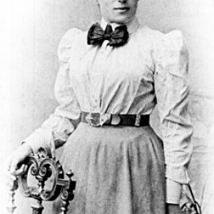 Emmy Noether Erlangen 1882 - Bryn Mawr (Pennsylvania) 1935
