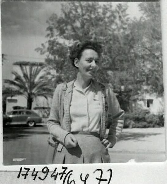 L.ea Goldbeg, 1946. Fonte: The David B. Keidan Collection of Digital Images from the Central Zionist Archives. Foto di Anna Rivkin-Brick.