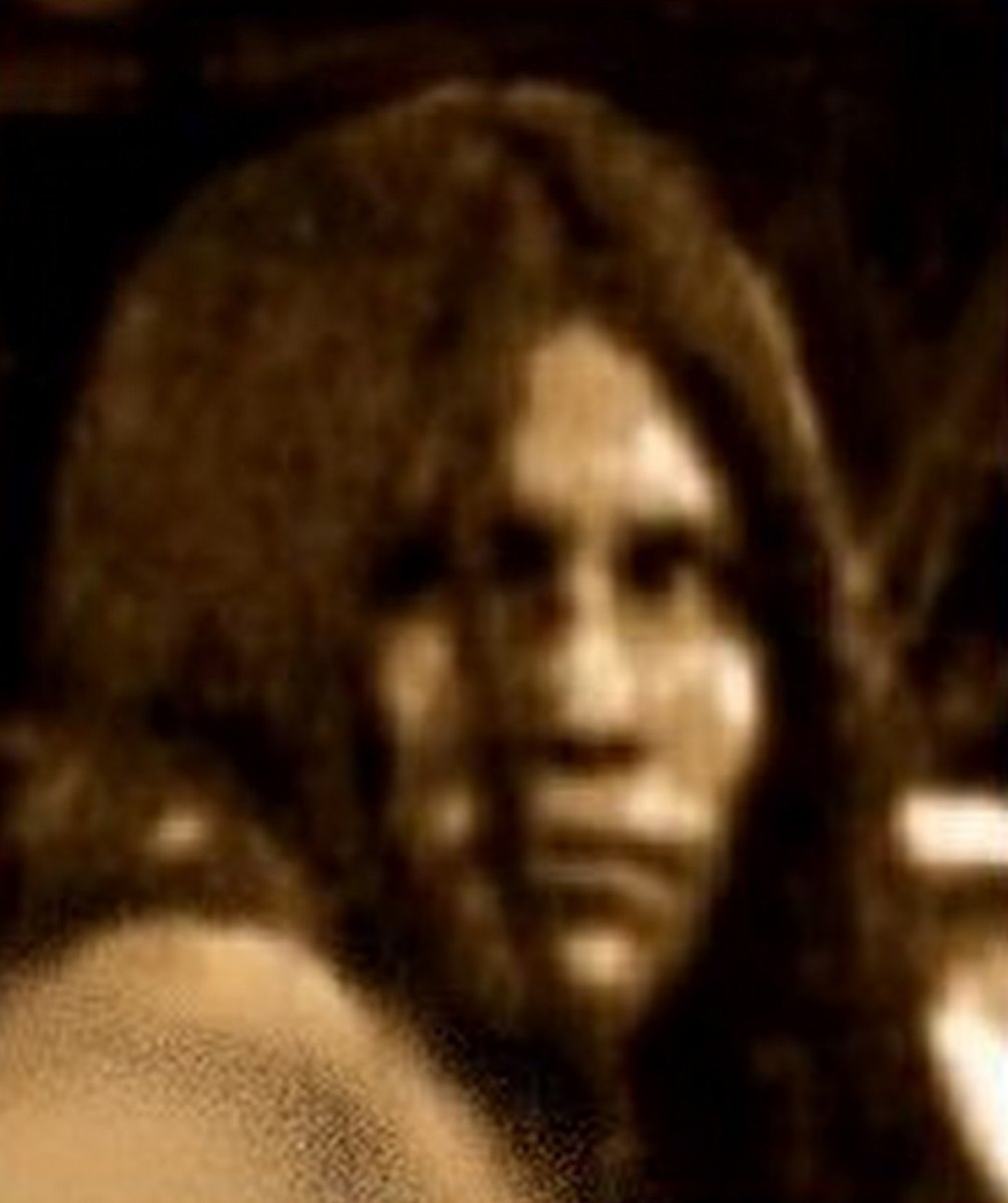Lozen, particolare tratto da una foto di gruppo con Geronimo, 1889.