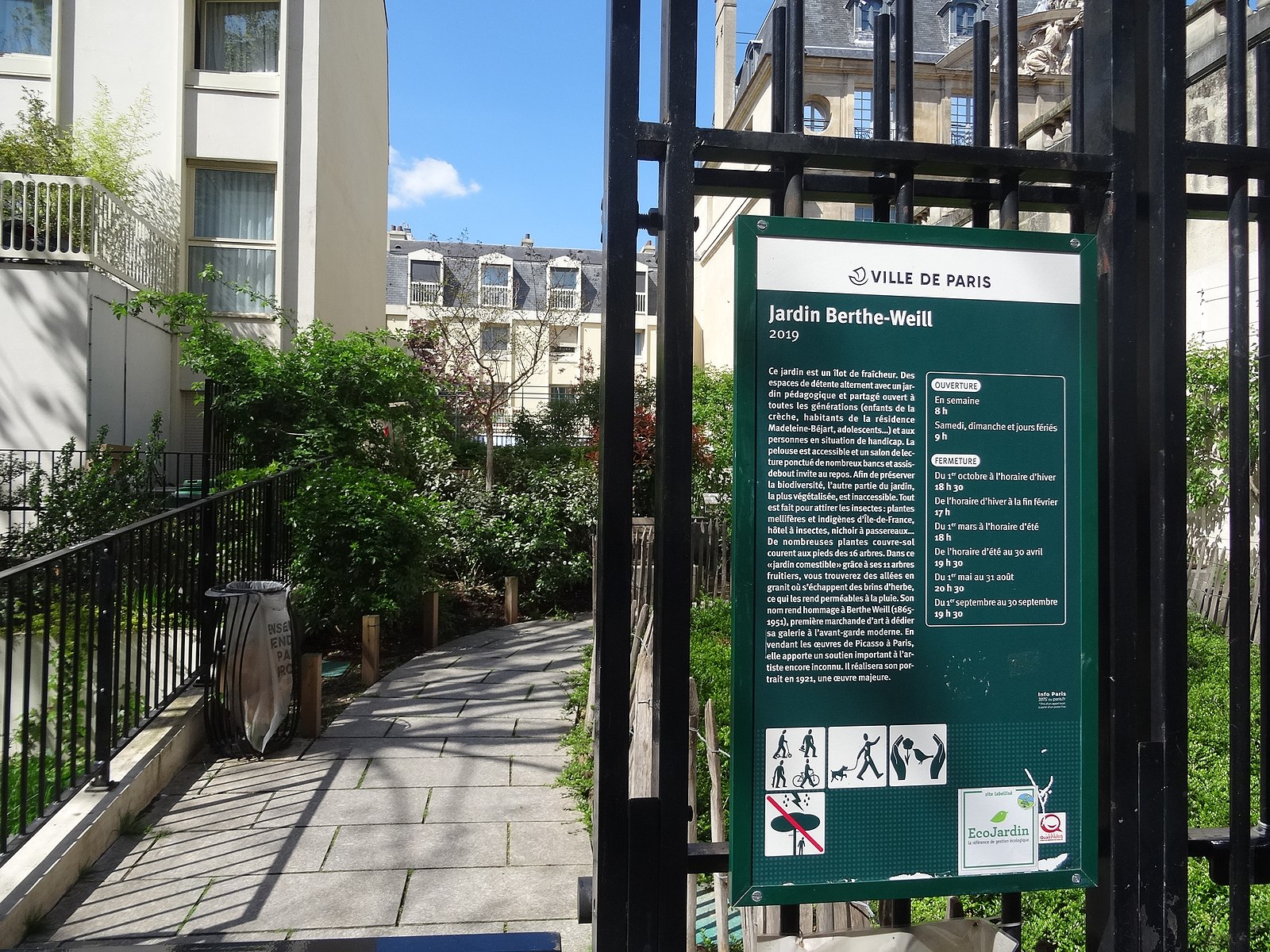 Giardino Berthe-Weill, spazio verde nel terzo arrondissement di Parigi.