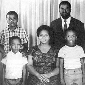 Celina Simango Provincia di Sofala 1938 -  1983