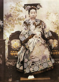  Tzu Hsi nel 1890 
