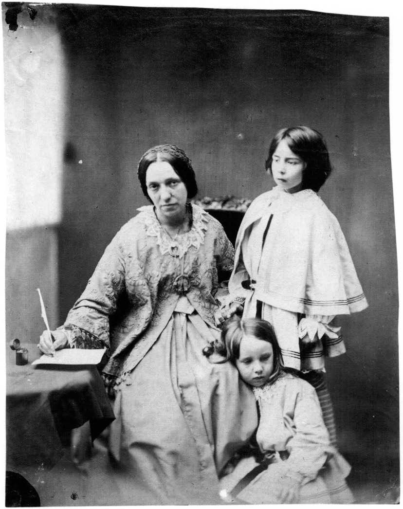 Julia Margaret Cameron e i suoi figli, Henry e Charles, 1858 circa.