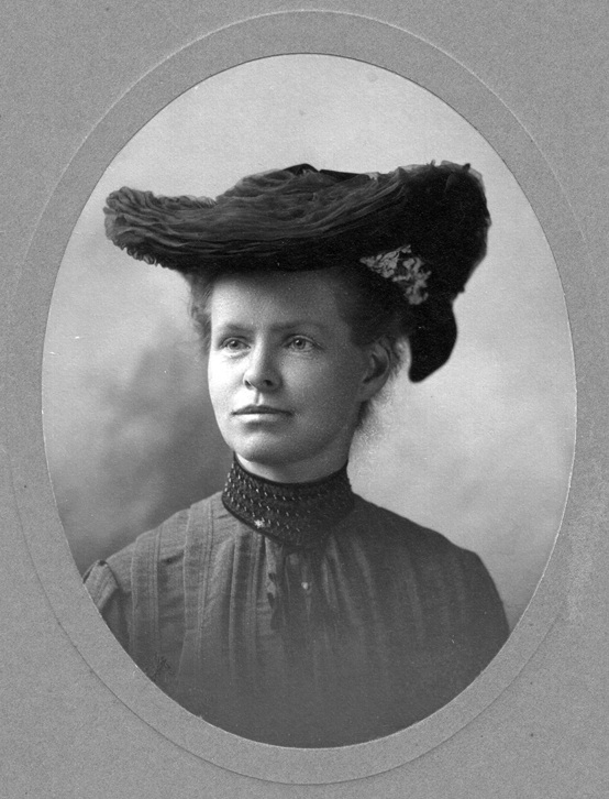 Nettie Maria Stevens, 1904.