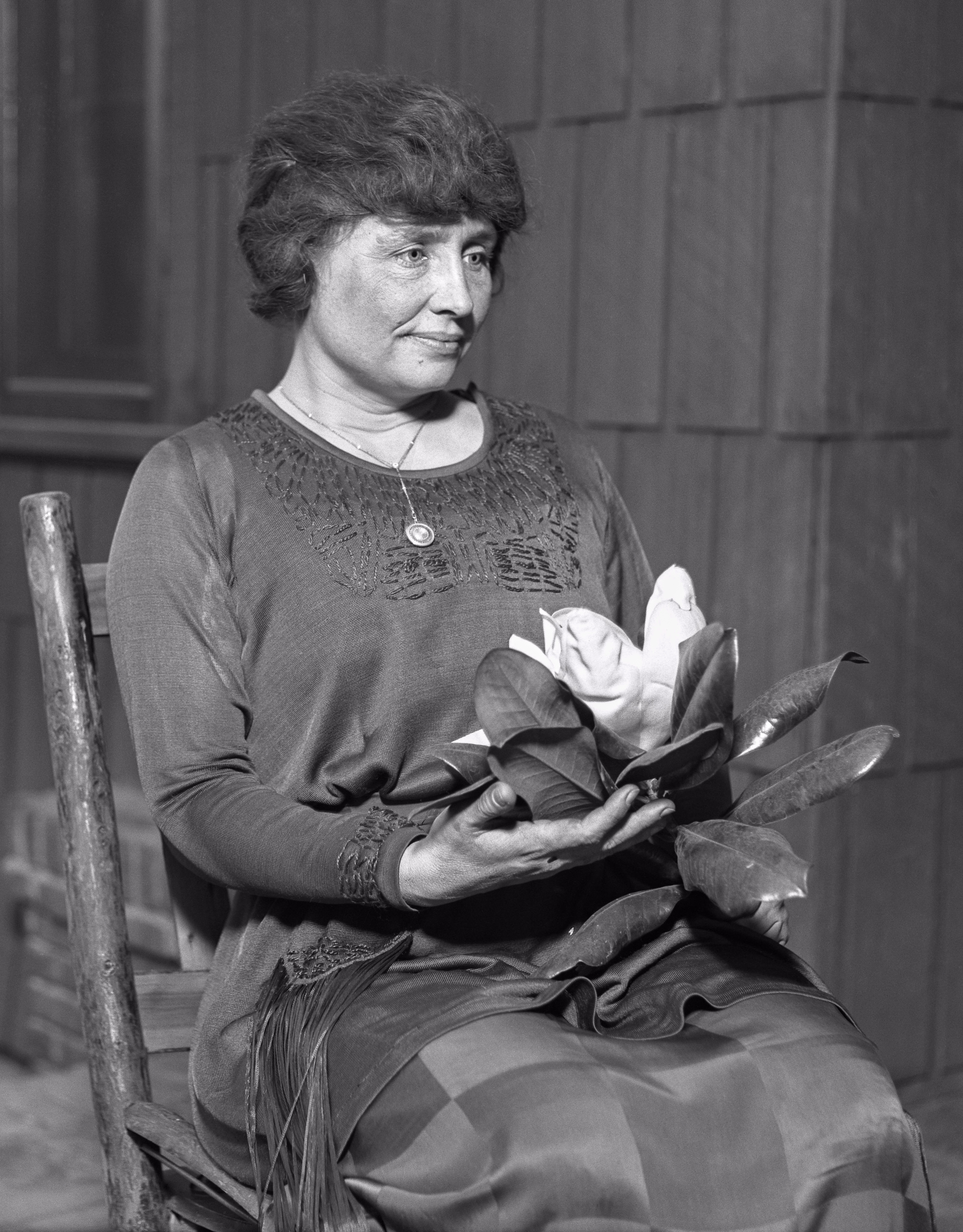 Helen Keller. CC BY 4.0 <https://creativecommons.org/licenses/by/4.0>, via Wikimedia Commons