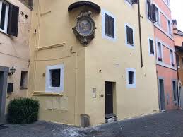 La casa natale di Ines Colapietro in Vicolo della campanella 18 a Roma, foto di Serena Vignati, Archivio Barbara Belotti